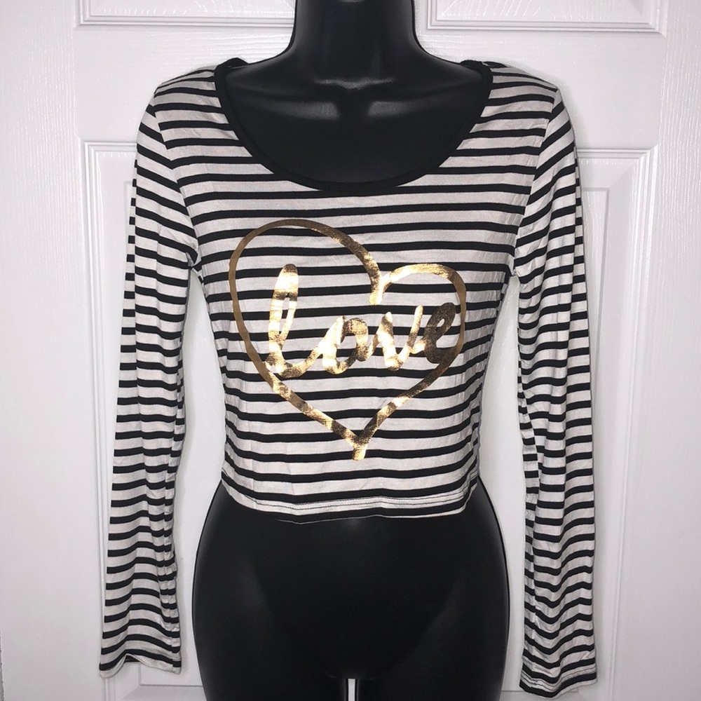 Love ❤️ Black & White Stripe Top